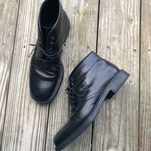 Men’s PRADA leather dress shoes